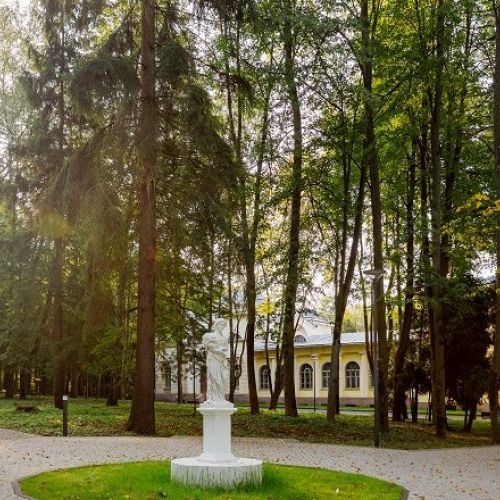 *АMAKS Курорт "Новая Истра" (бывш. "Истра Минатома")